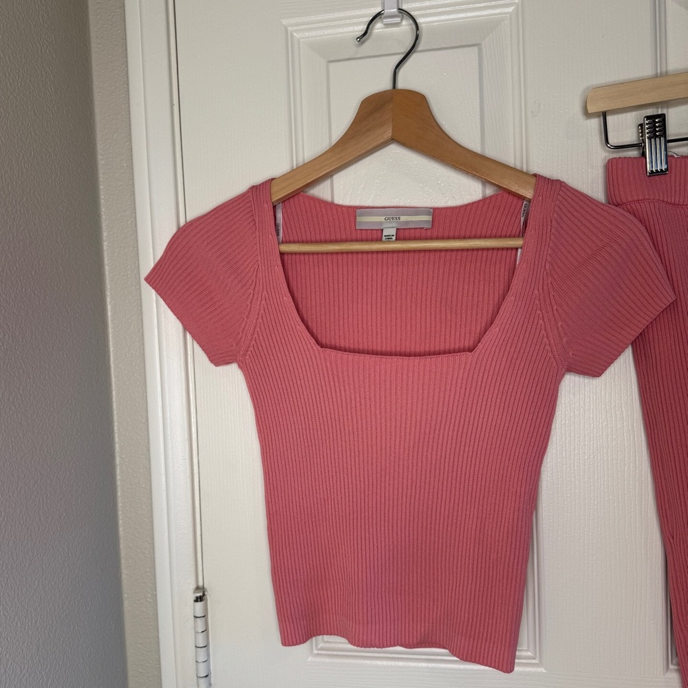 Guess Ribbed Pink Skirt Set - Picture 2 of 5